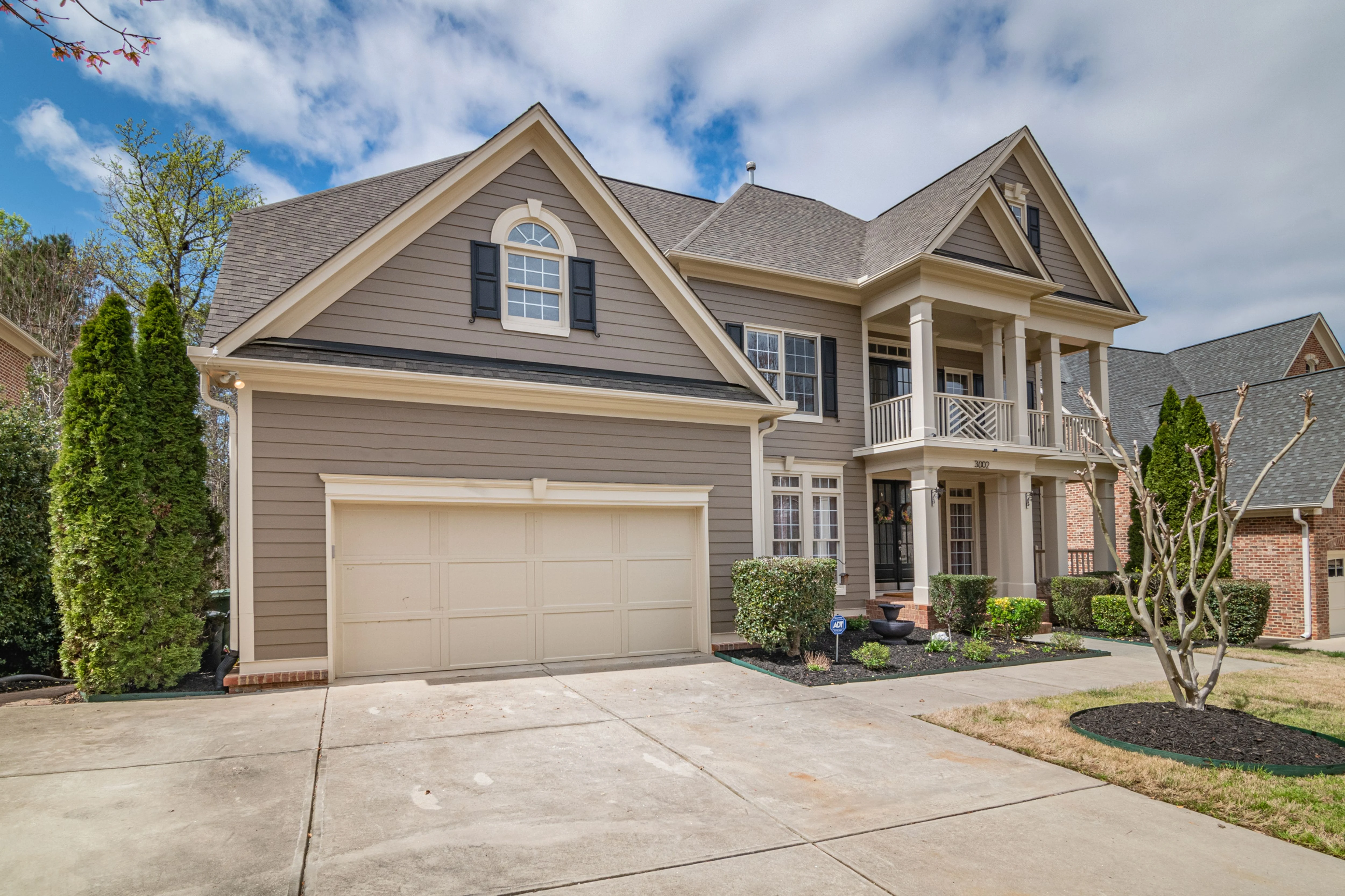 Residential garage door in Pacific