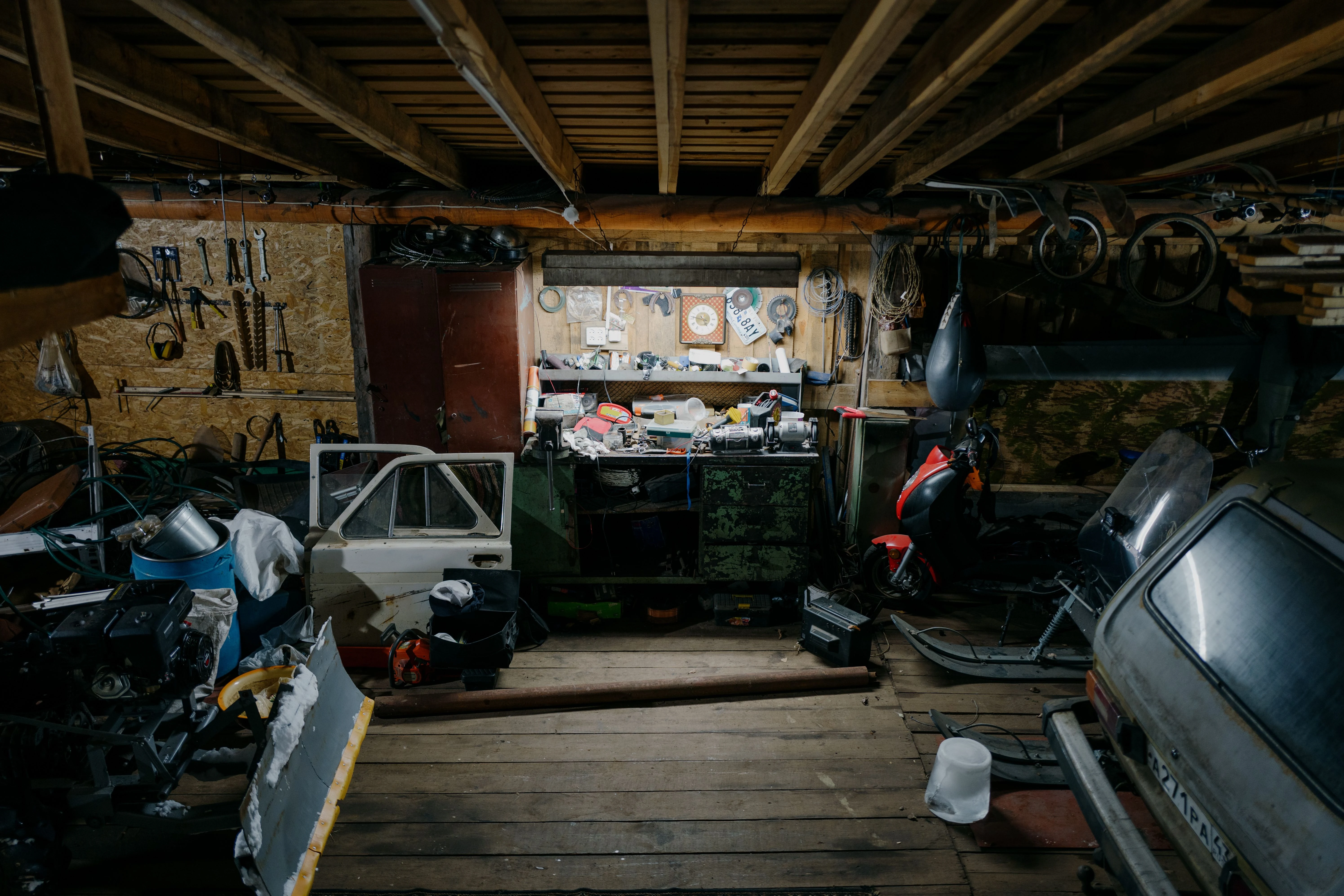 Residential garage door in Renton